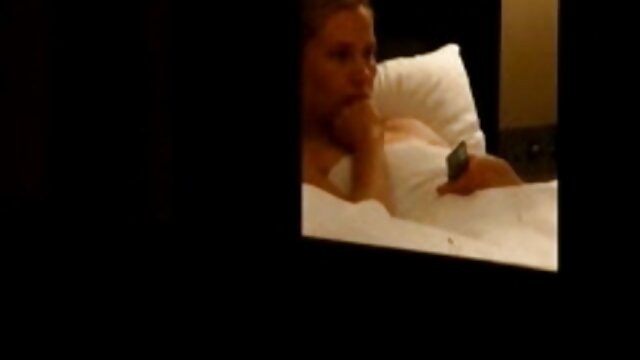 कमाल है :  आबनूस आकर्षक के साथ सेक्सी मूवी सेक्सी पिक्चर वीडियो में हूटर्स है पुसी fondled साथ छोटा लंड वयस्क वीडियो 