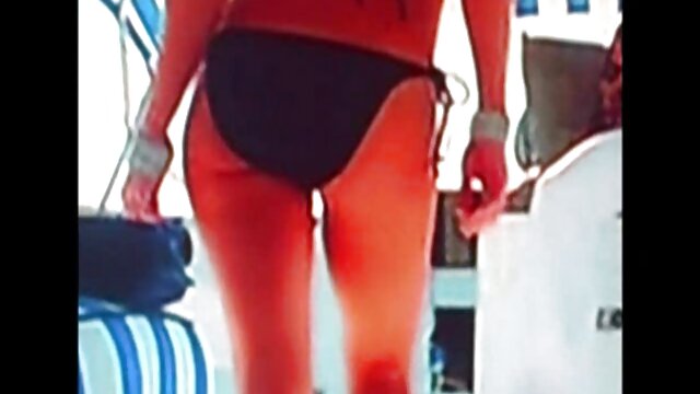 कमाल है :  ताजी हवा में नीली फिटबॉल सेक्सी मूवी पिक्चर पर टैटू वाली लड़की की चूत टकराती है वयस्क वीडियो 